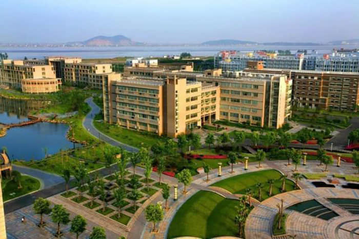 高校具身智能实验室，怎么建才好用？