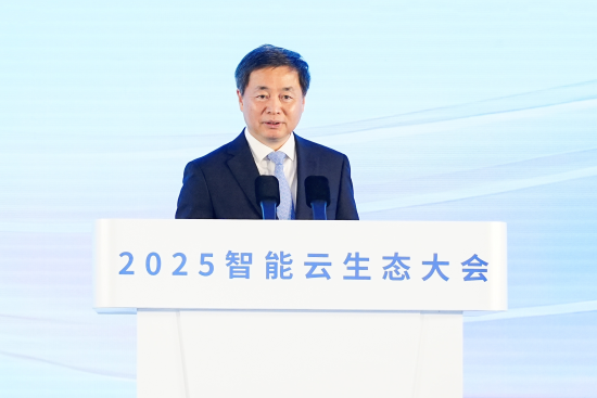 中国电信柯瑞文：数智国云，共谱新篇