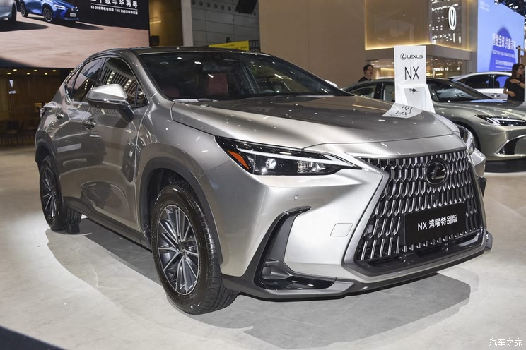 2025粤港澳车展：雷克萨斯NX 260湾曜特别版亮相